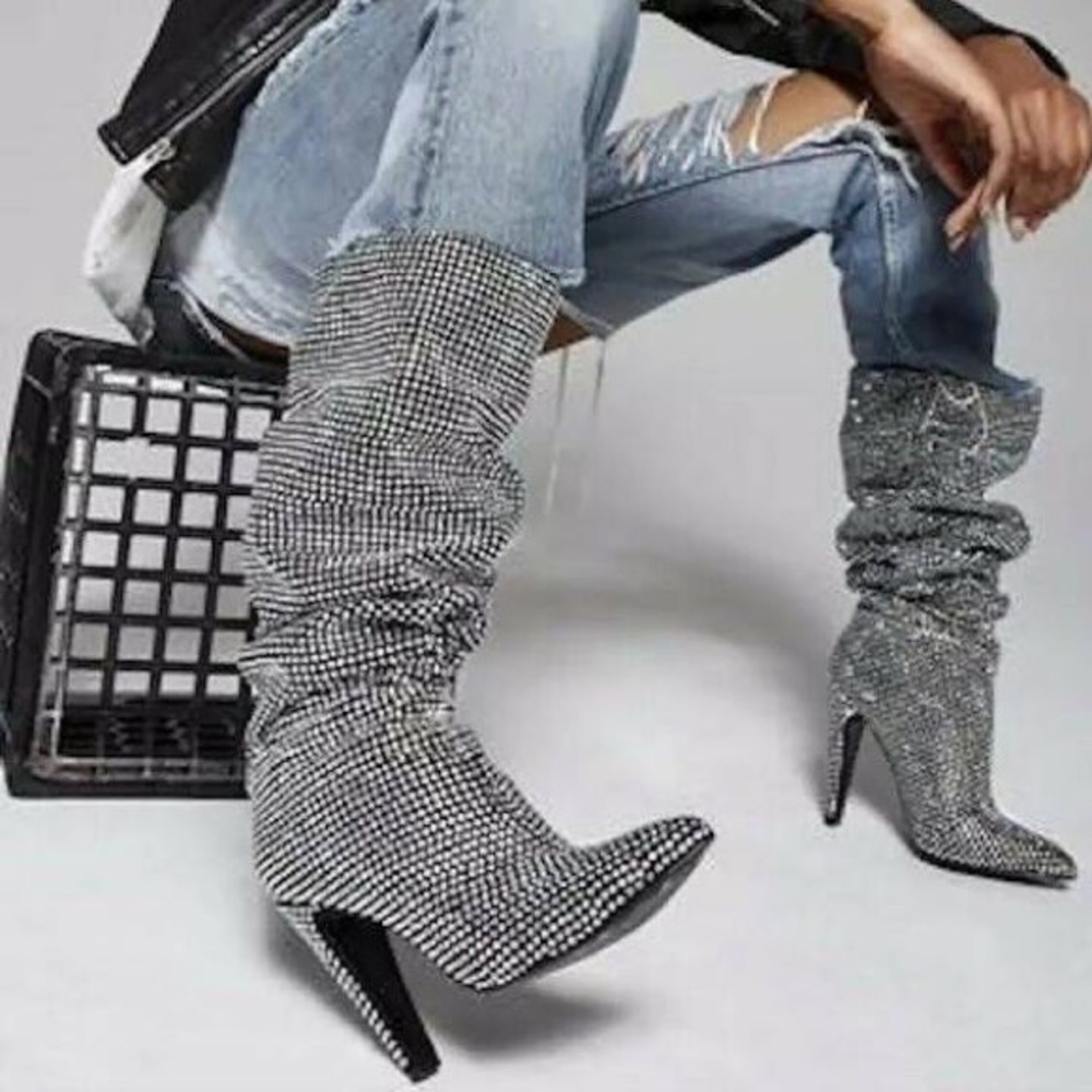 Steve Madden Crushing Boot Size 6.5